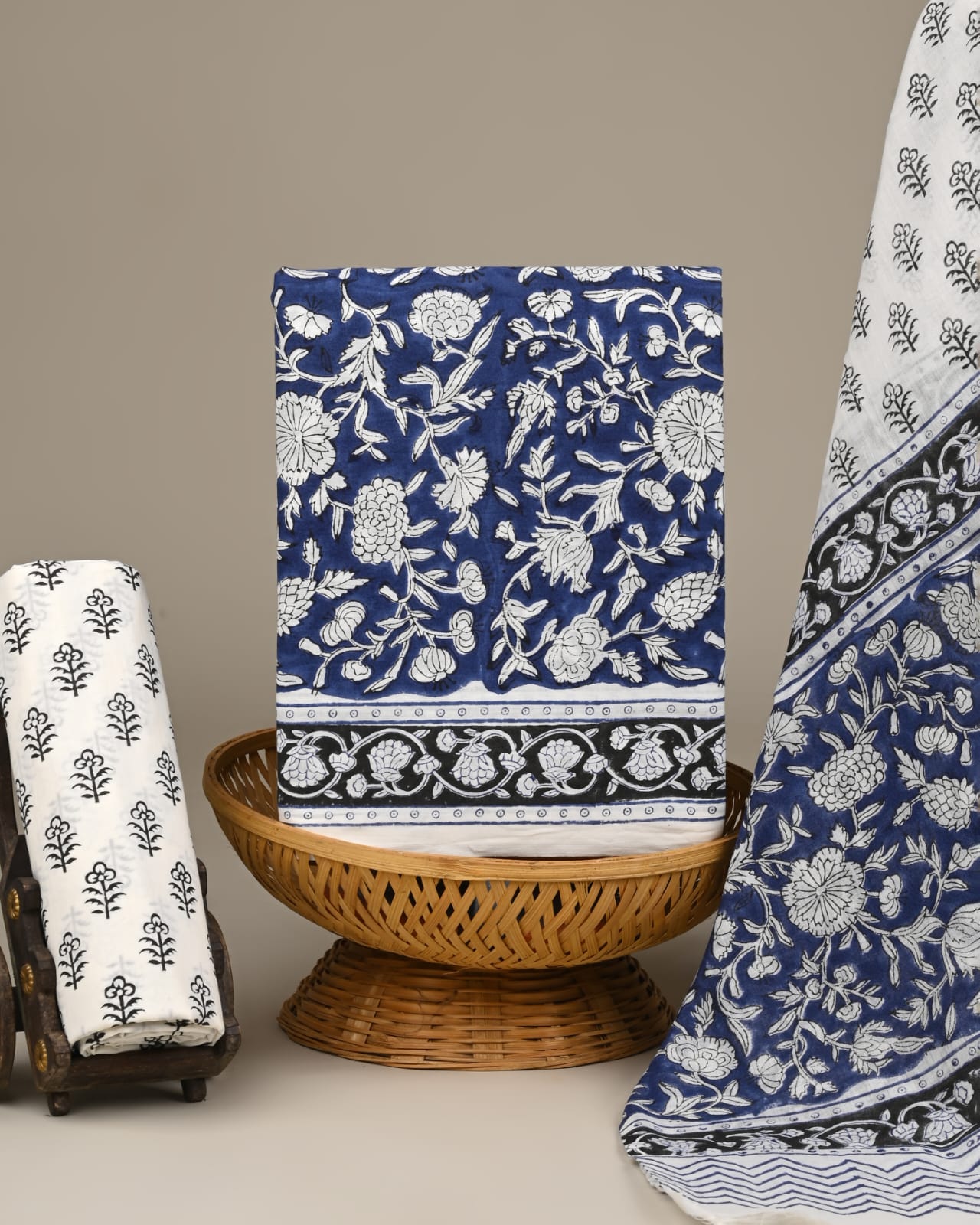 Wholesale Suit Sets, Export Quality Suits, Premium Suit Set,